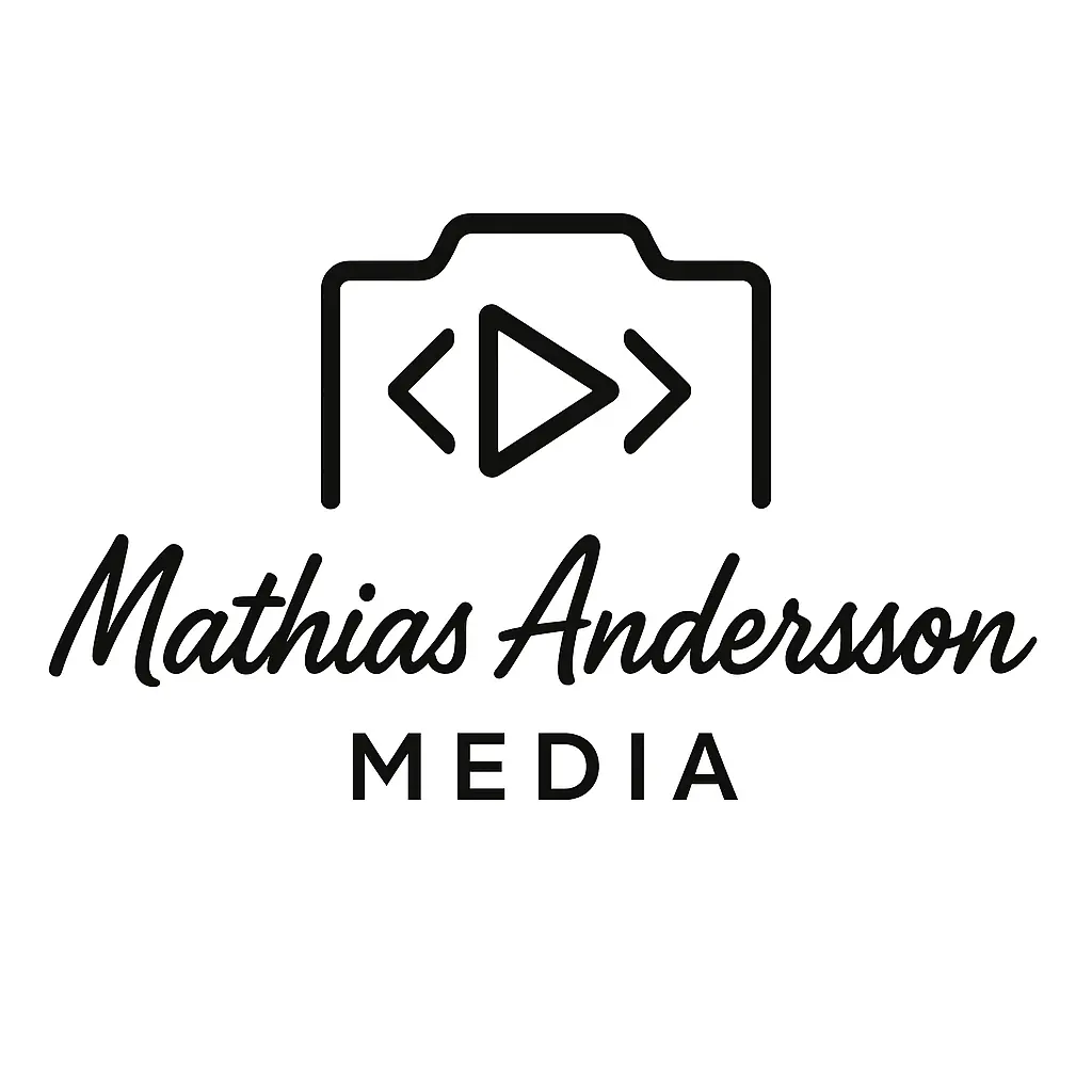 Bild på ägaren av MathiasAnderssonMedia. Stående rakt fram och tittar in i kameran.
